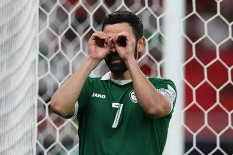 من ركلة حرة.. خربين يفتتح أهداف كأس العرب 2025 أمام تونس (فيديو)